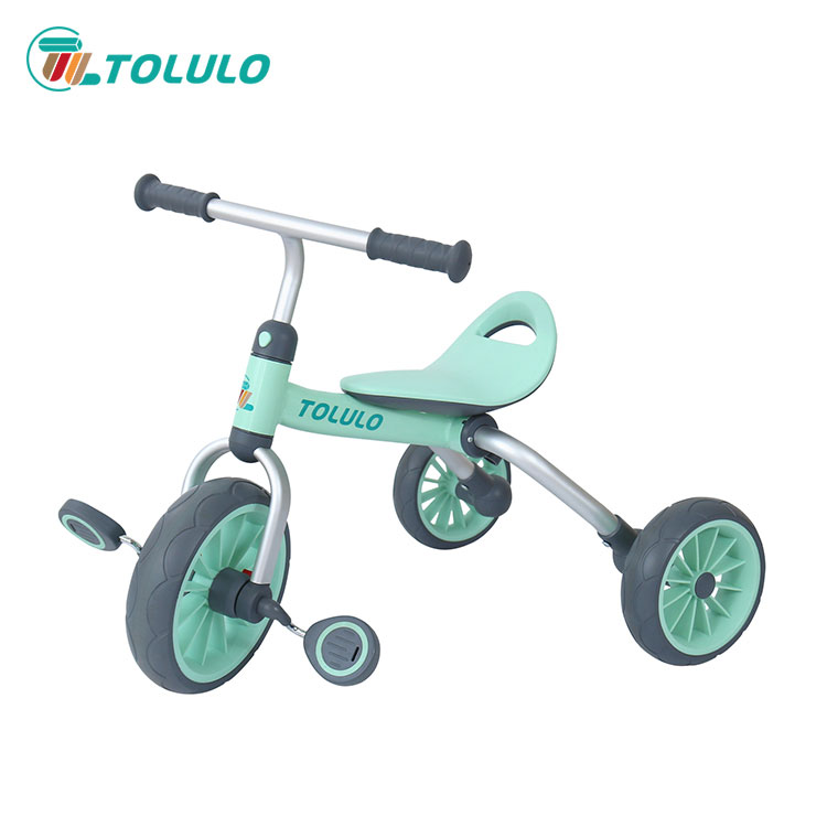 Baby trehjulet cykel